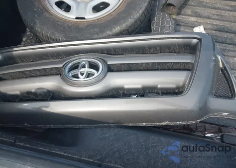 2010 Toyota Tacoma из США, поврежденный, VIN 5TENX4CN4AZ746467